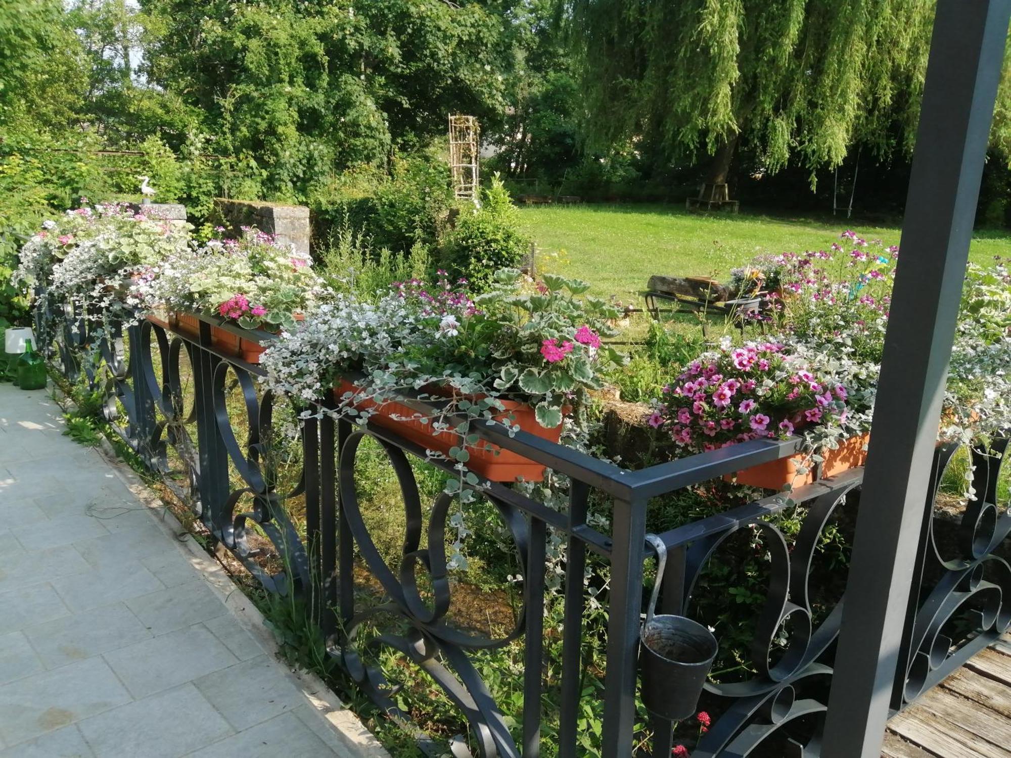 O Jardin De Boutancourt Villa Ngoại thất bức ảnh
